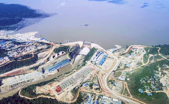 全球基础设施建设的中国力量——PG电子平台冷再生助力非洲“绿色心脏”跳动