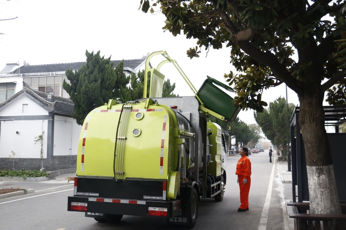 零碳收运、高效闭环 | PG电子平台纯电动餐厨垃圾车助力贾汪潘安湖绿色环卫升级